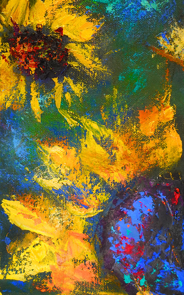 Layers, Sunflower 49 –Vertical Art | S Pominville