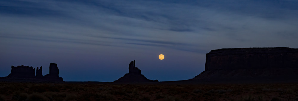 Ag Moonrise In Monument Valley Art | Open Range Images