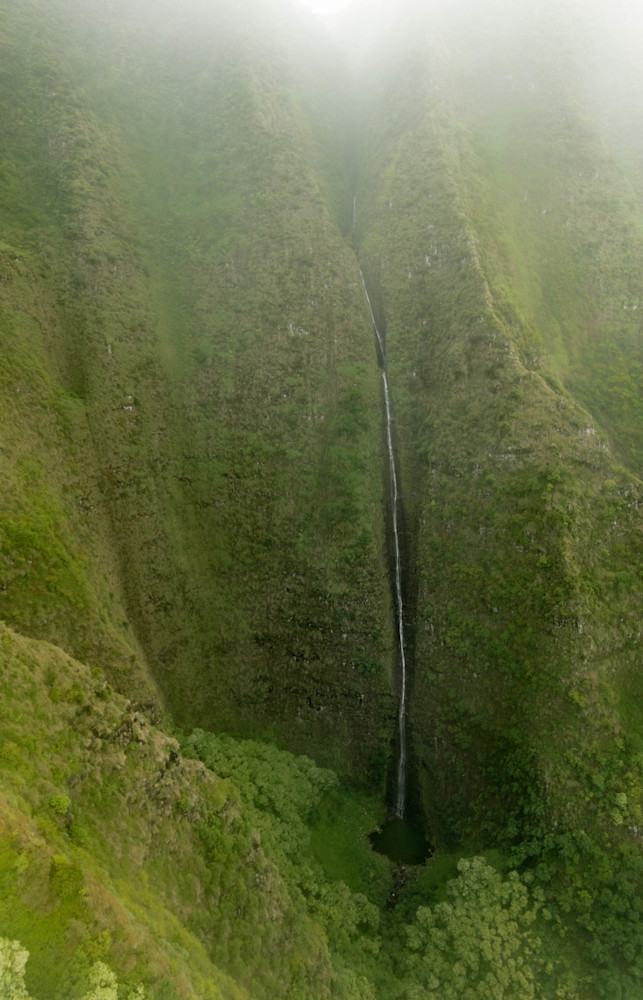 Waterfall Pool, Kauai | Hawaii Photography | Tim Truby