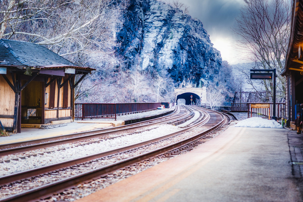 Around the Bend | Fine-art print [Susan J]