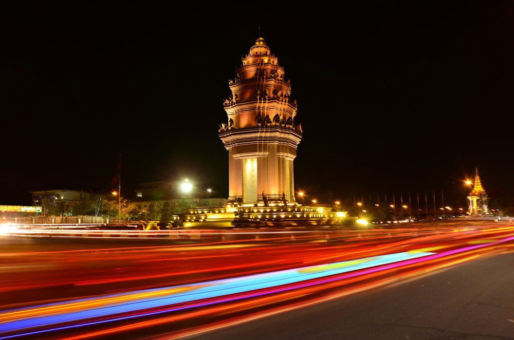 Lights Around Independence Monument