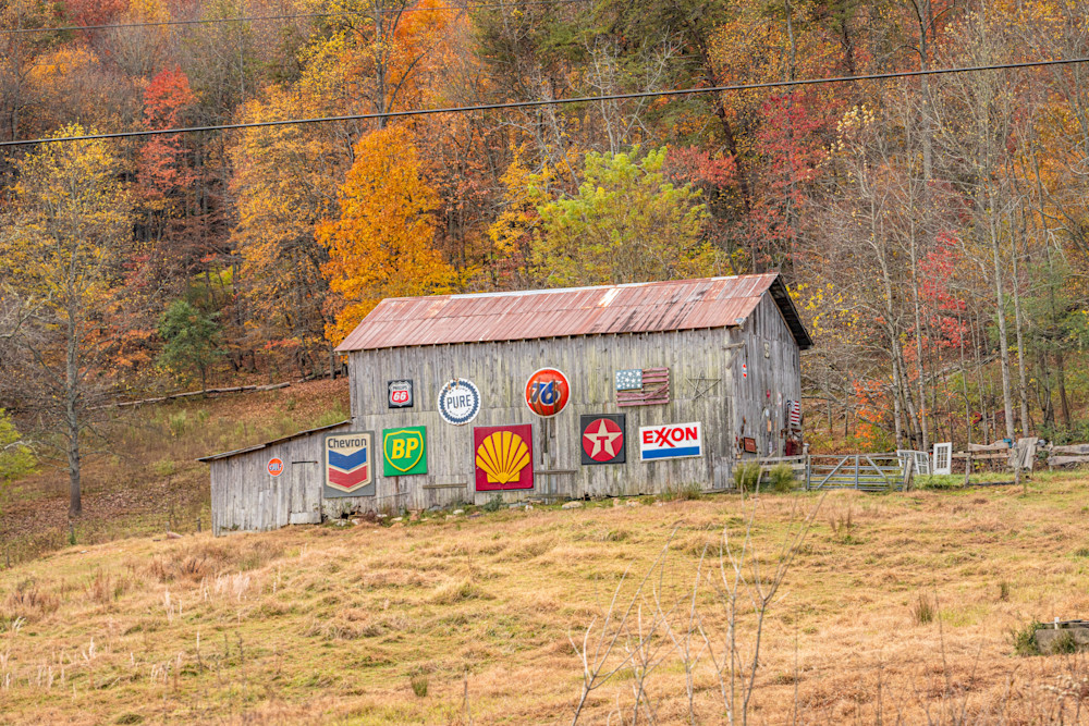 Barn, Casting A Warm Glow Photography Art | kramkranphoto