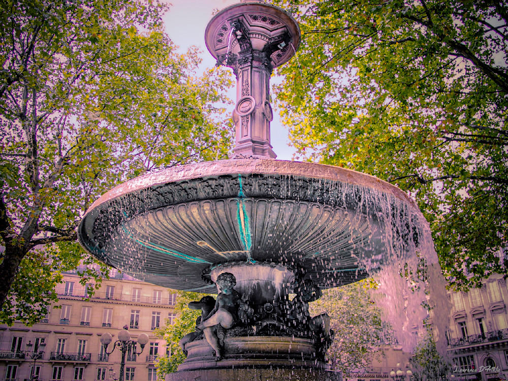 Joyful Fountain - Paris