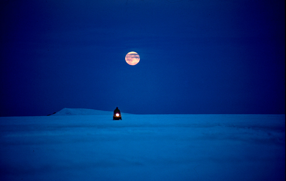 Iceland moonrise 01