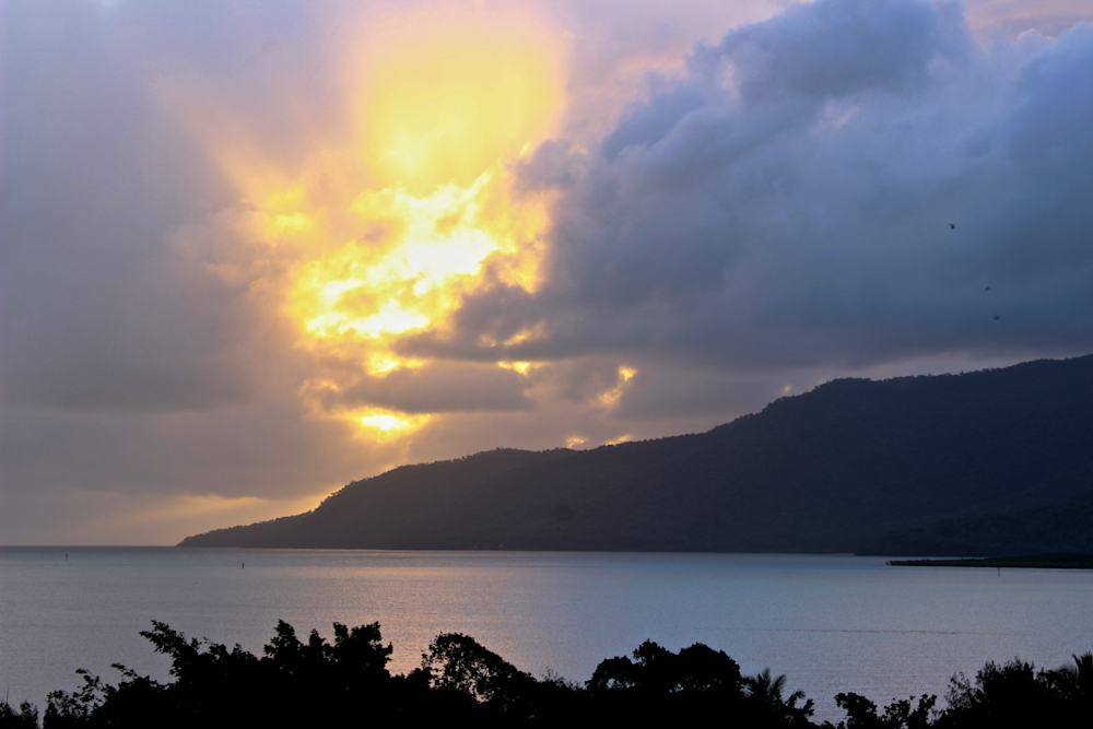 Cairns Sunrise Photography Art | Chase The Moment