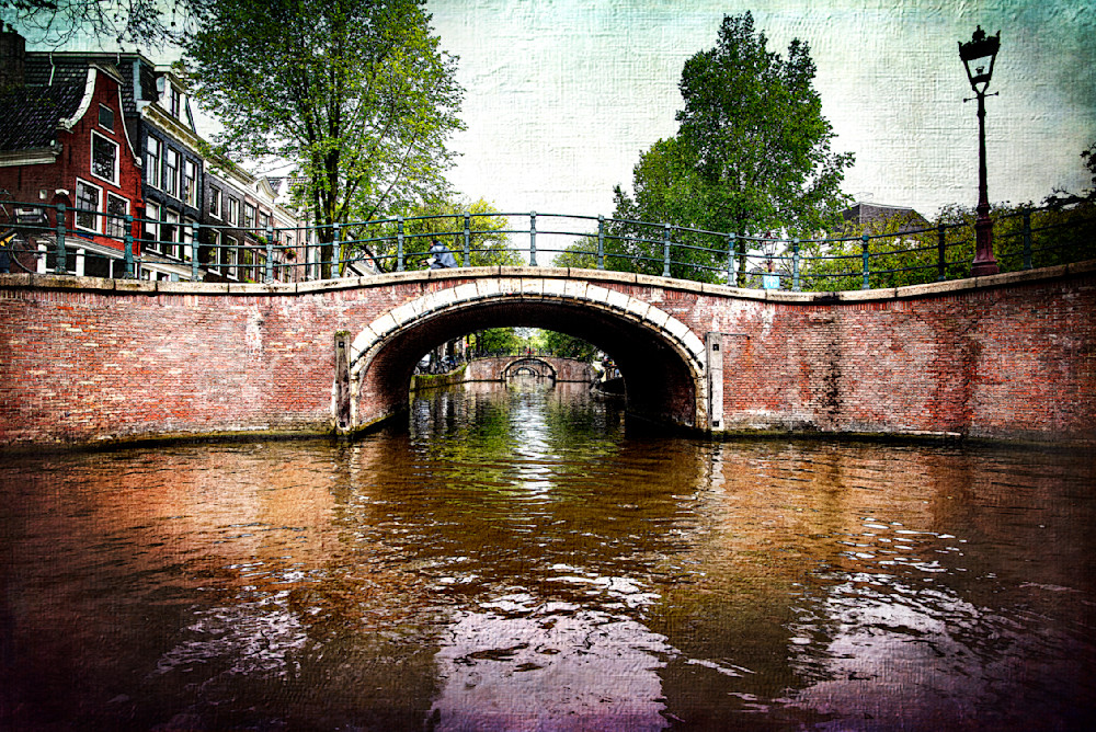 Amsterdam-Bridges Over the Canal textured