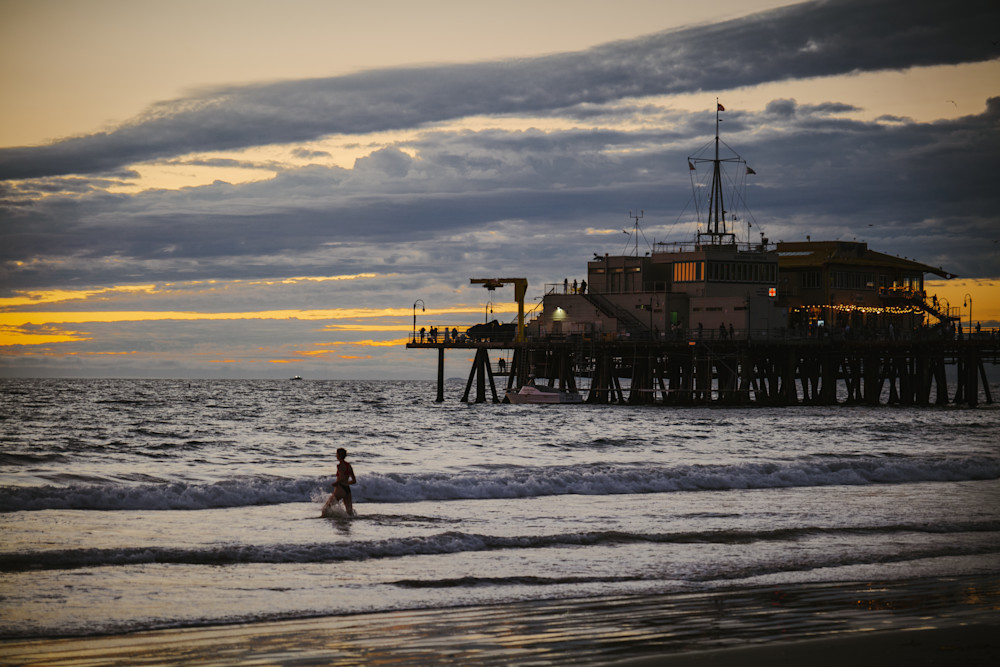 Sunset Dip South Of Pier Photography Art | keirowanyoungphotography