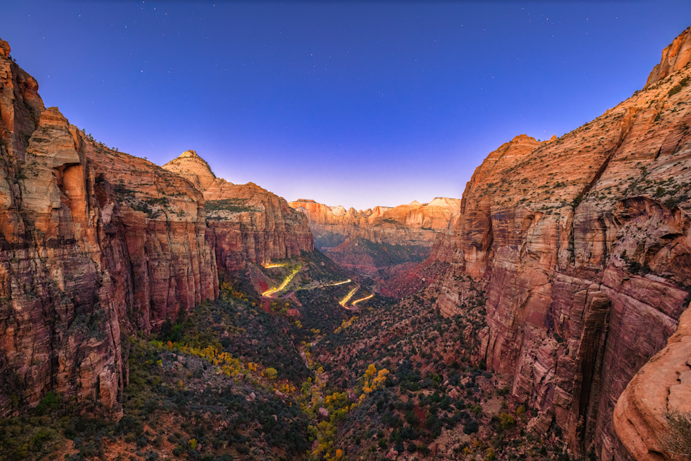 Sunrise at Zion Canyon Overlook