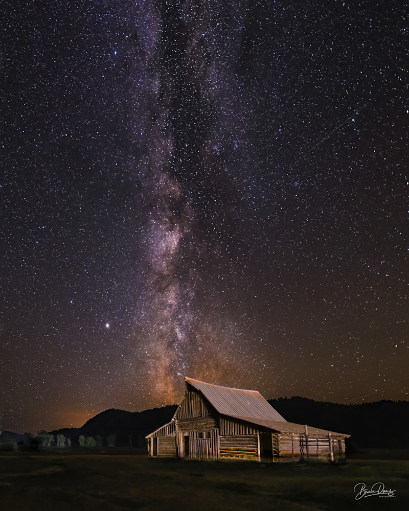 Teton Barn and the Milky Way