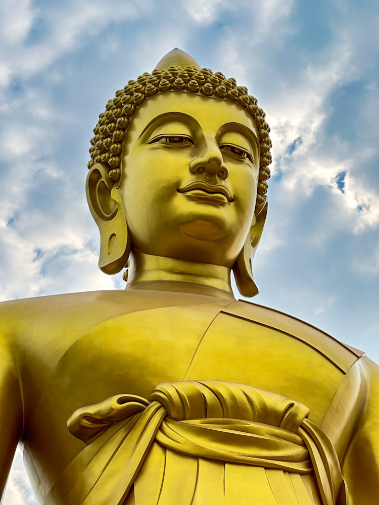 The Giant Buddha - Wat Paknam Phasi Charoen Bangkok Thailand