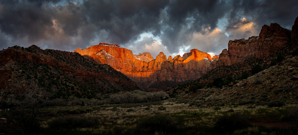 Sunrise At The Altar – Zion N.P. Photography Art | LightScapeImagery.com