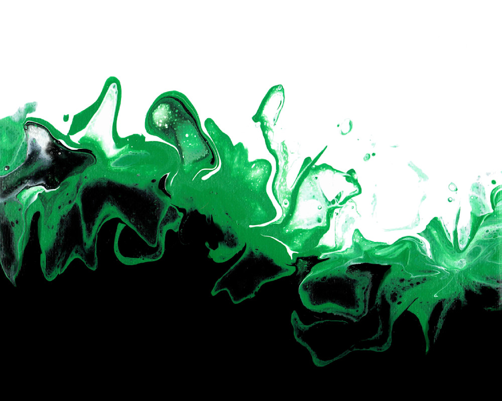 May Fluid Birthstone on Black and White: Captivating Emerald-inspired Fluid Painting | Paintpourium