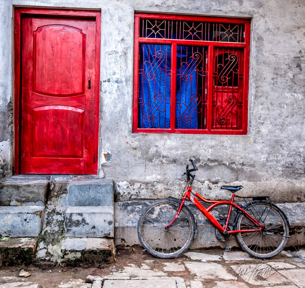 Red Door Red Bike