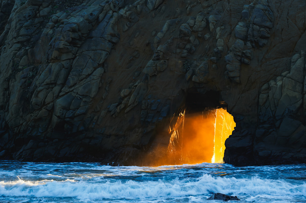 Pfiffer Beach Sunset, Keyhole