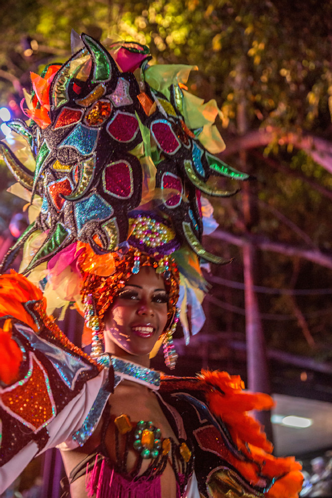 Cuban Dancer at Carnivales, Havana | NIcki Geigert Photographer Author