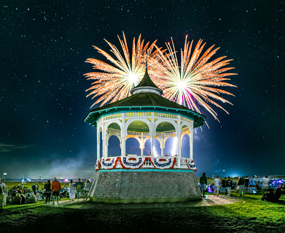 Oak Bluffs Fireworks 2023 #2 Art | Michael Blanchard Inspirational Photography - Crossroads Gallery