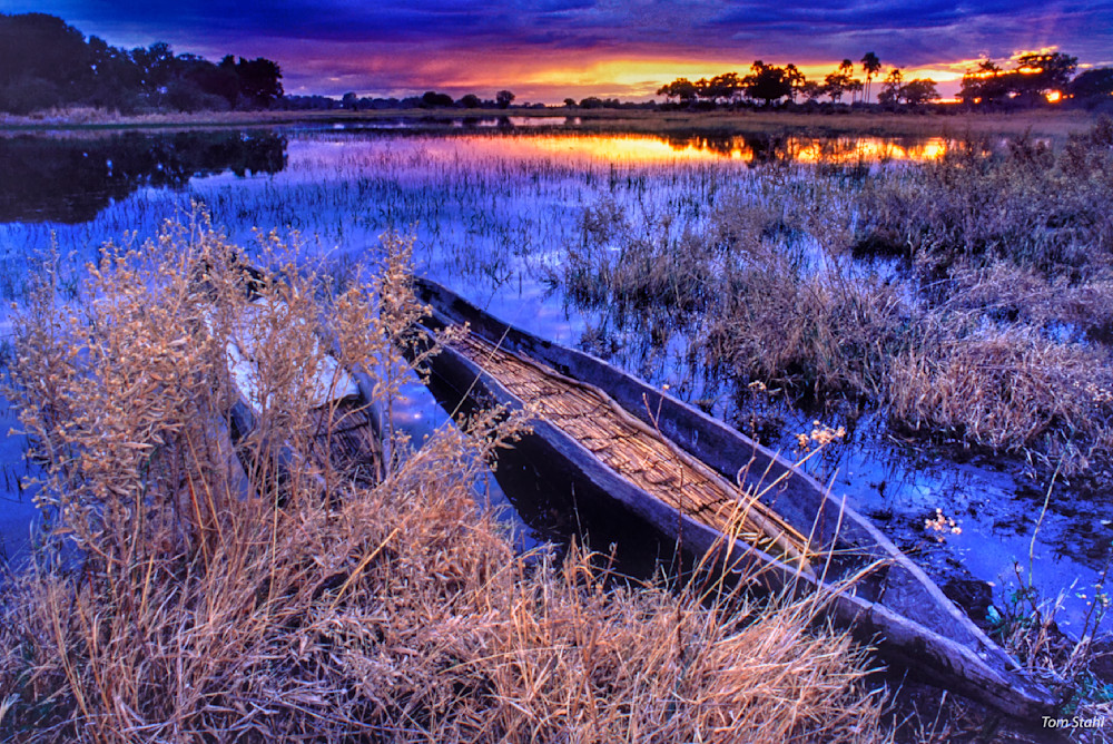 Mekoros At Sunset, Okavango Delta, Botswana, 1999 Photography Art | Tom Stahl Photography