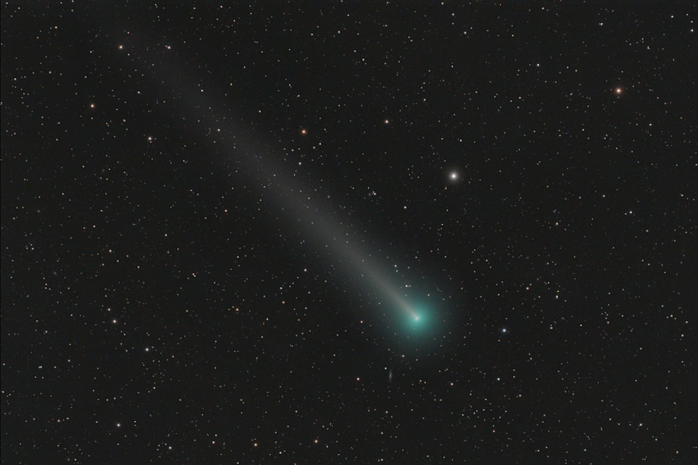Comet C/2021 A1 Leonard Photography Art | MaximAstroPhoto
