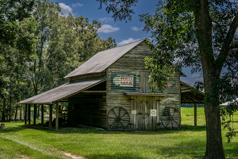 Red Man Barn Photography Art | kramkranphoto