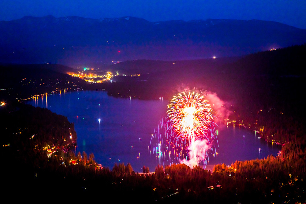 Fireworks at Donner Lake 3