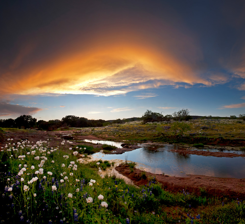 Willow City Loop Aglow