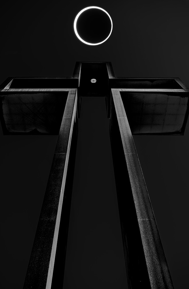 Eclipsed Cross