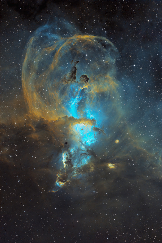 Statue Of Liberty Nebula (Ngc3576)   Hubble Palette Photography Art | MaximAstroPhoto
