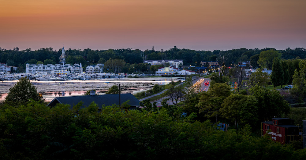 "Montague Sunset: A Serene Michigan Landscape"