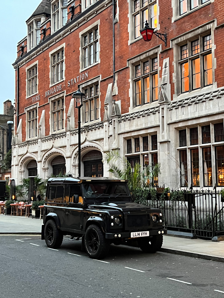 Chiltern Firehouse Land Rover Defender London Art Print | Studio Petrino - Iconic London Scene