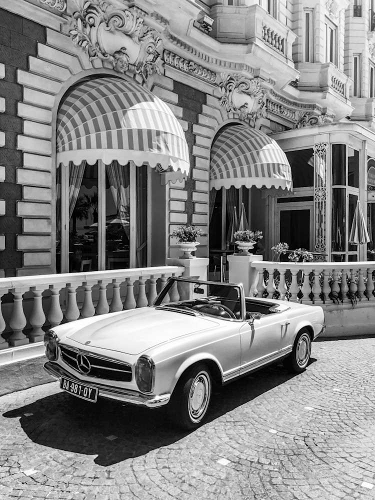 Vintage Mercedes SL Carlton Hotel Cannes Black & White Art Print | Studio Petrino