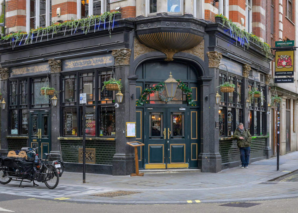 London Pub Photography Art | Press1Photos, LLC