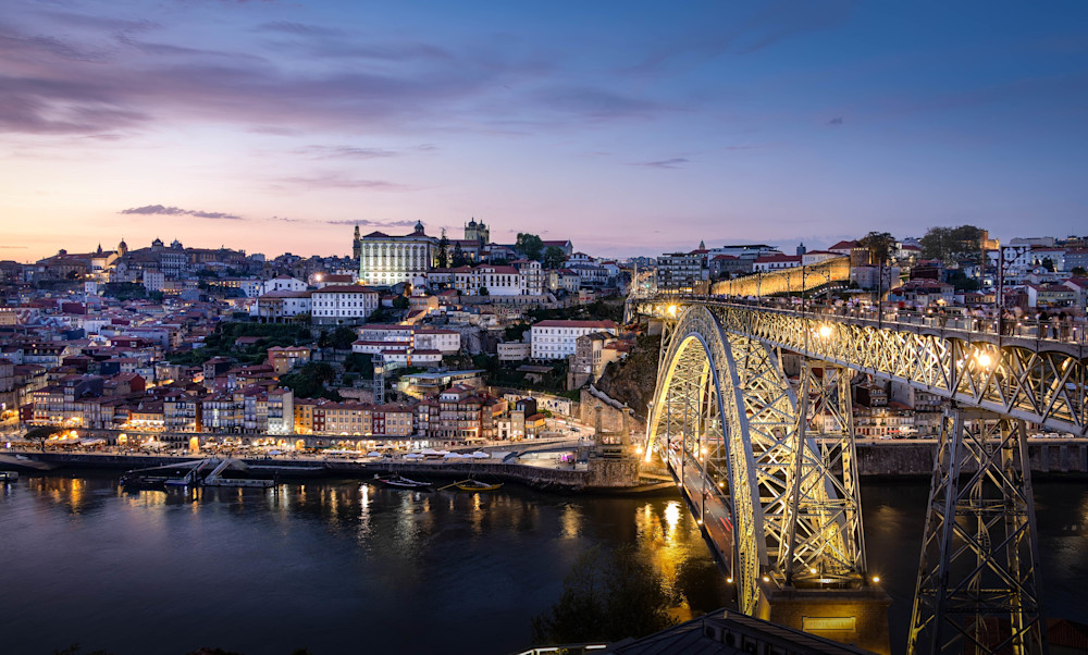 Golden Hour in Porto – Sunset Over the Douro River | 910Photography by Dan Dolak