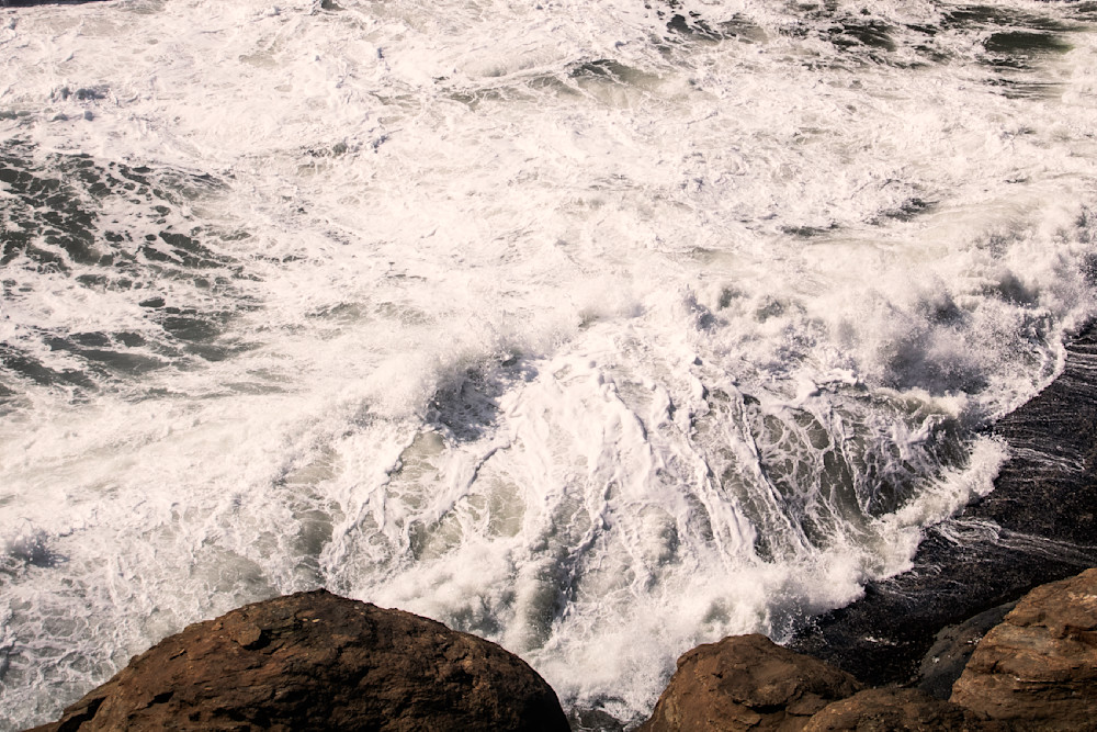 High Tide Flow of The Water