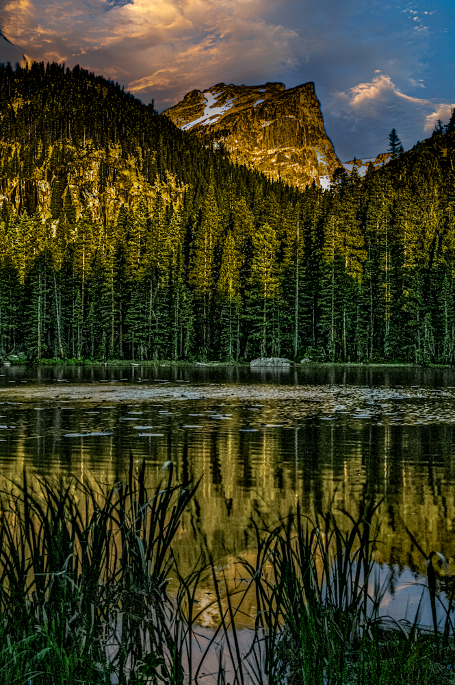 Mountain Reflections: Serene Colorado Landscape Photography