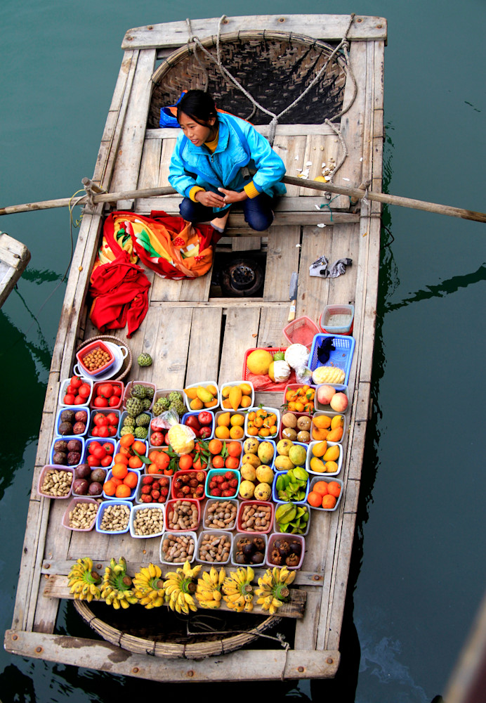 Vietnamese Fruit Vendor Photography Art | Images by Simon