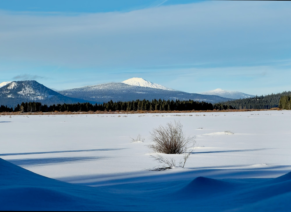 Mt Bachelor   Frozen Wickiup Reservoir Photography Art | InYourBackyard