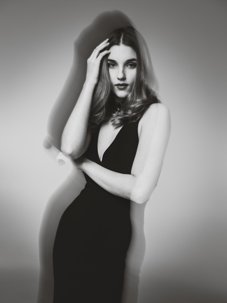 Studio Black Tahla 8359 4 S Photography Art | Pixel R Photography