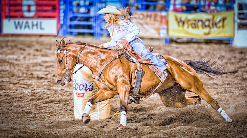 Barrel racing