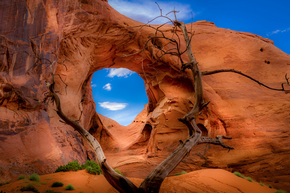 Ear of the Wind in Monument Valley