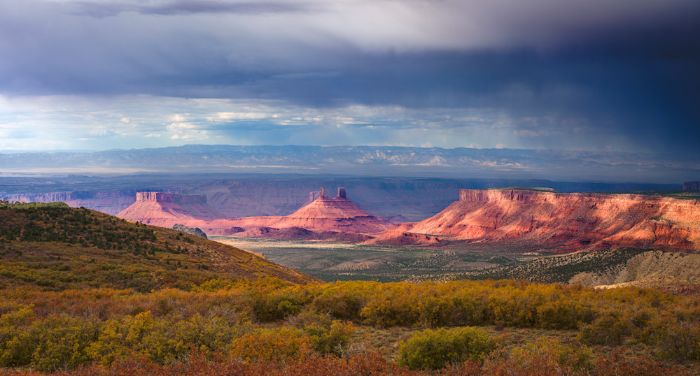 Castle Rock Vista - Stunning Landscape Photography