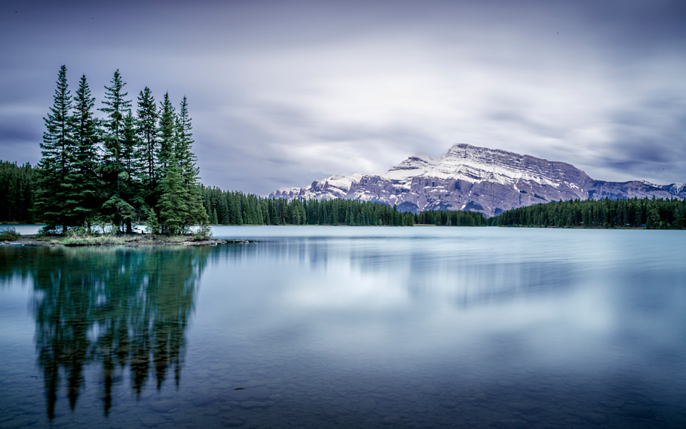 Two Jack Lake and Mount Rundle in Banff National Park