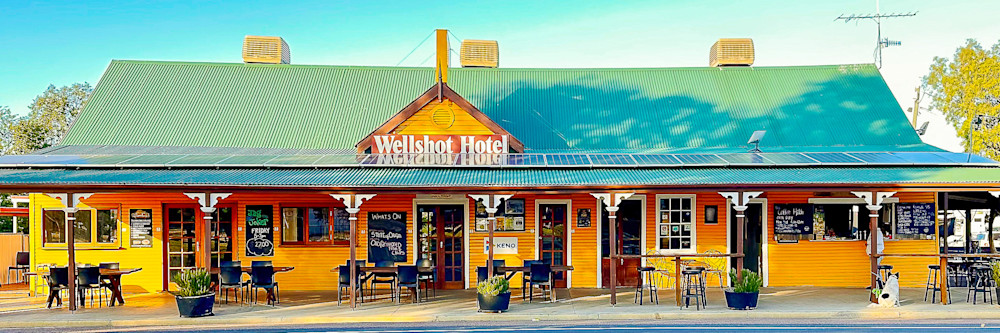 Wellshot Hotel   Ilfracombe Queensland Photography Art | Images by Simon