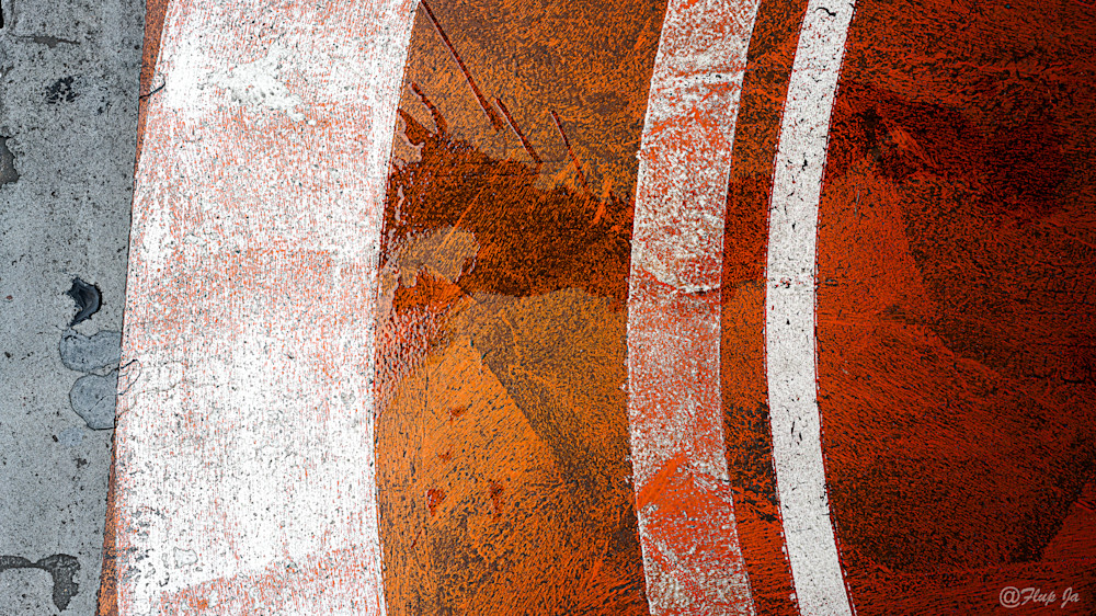 3 White Circles On The Ground  .Jpg Photography Art | philippejanssens