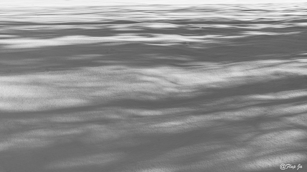 Soft Snowy Waves  .Jpg Photography Art | philippejanssens