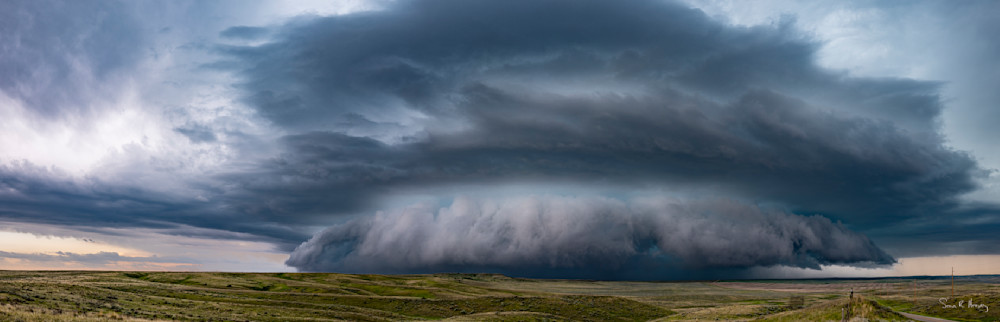 A large supercell thunderstorm bring large hail, sever winds, crop damage to Winnett, Montana