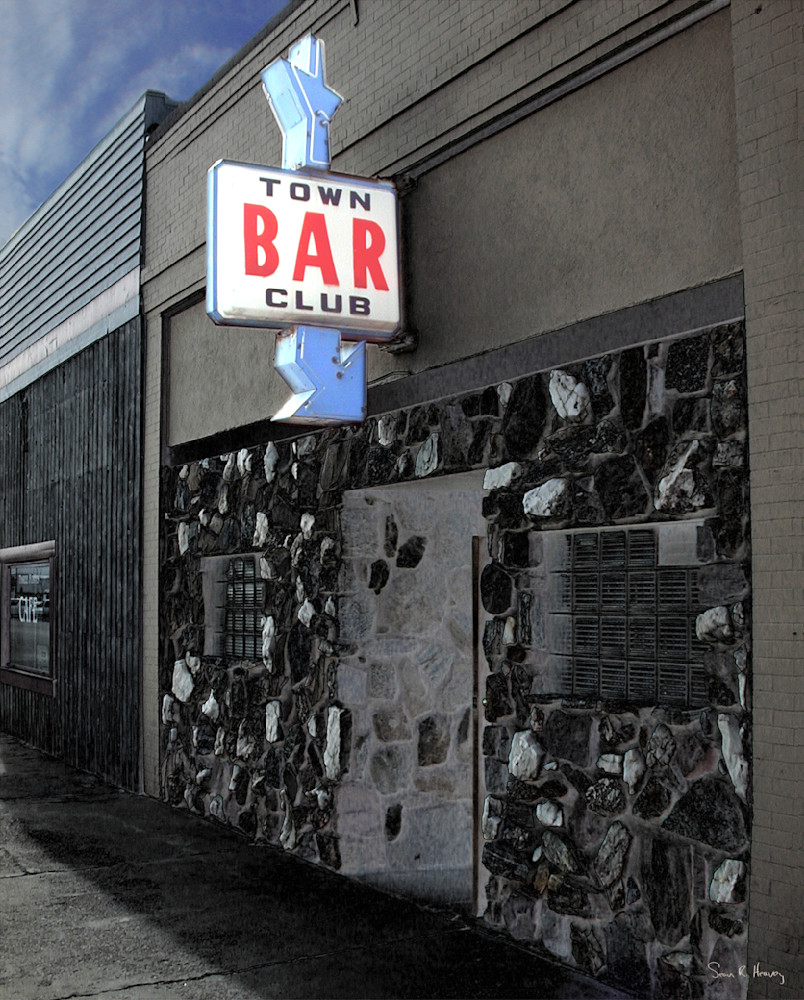 Heaveytownclub.Jpg Photography Art | Sean R. Heavey