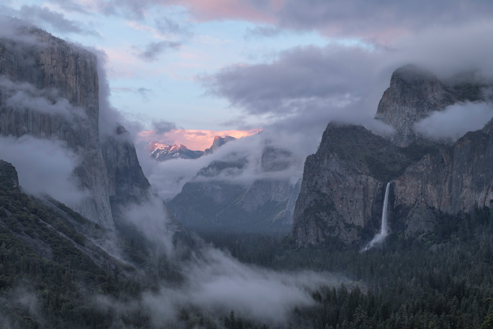 Sunset Alpenglow over Tunnel View - Yosemite National Park