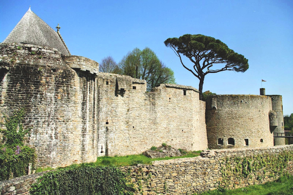 Château De Clisson   France Photography Art | InYourBackyard