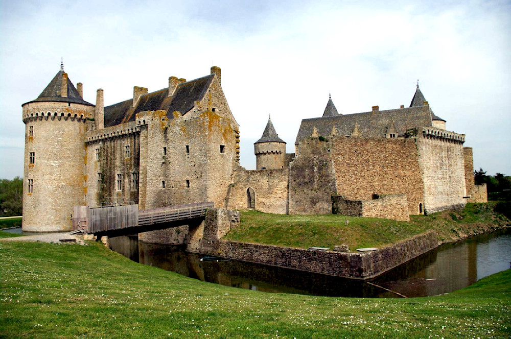 Château De Suscinio A Moated Medieval Castle  In Sarzeau Brittany France Photography Art | InYourBackyard