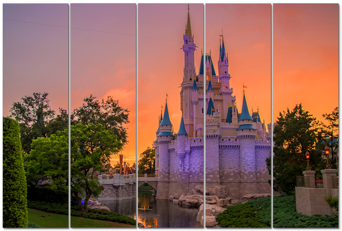 Cinderella_s_castle_sunset_umofyr